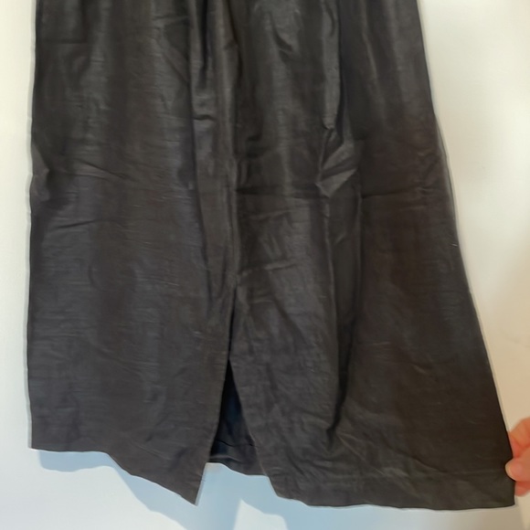 COPY - Aritzia Wilfred Linen midi skirt - Picture 3 of 3